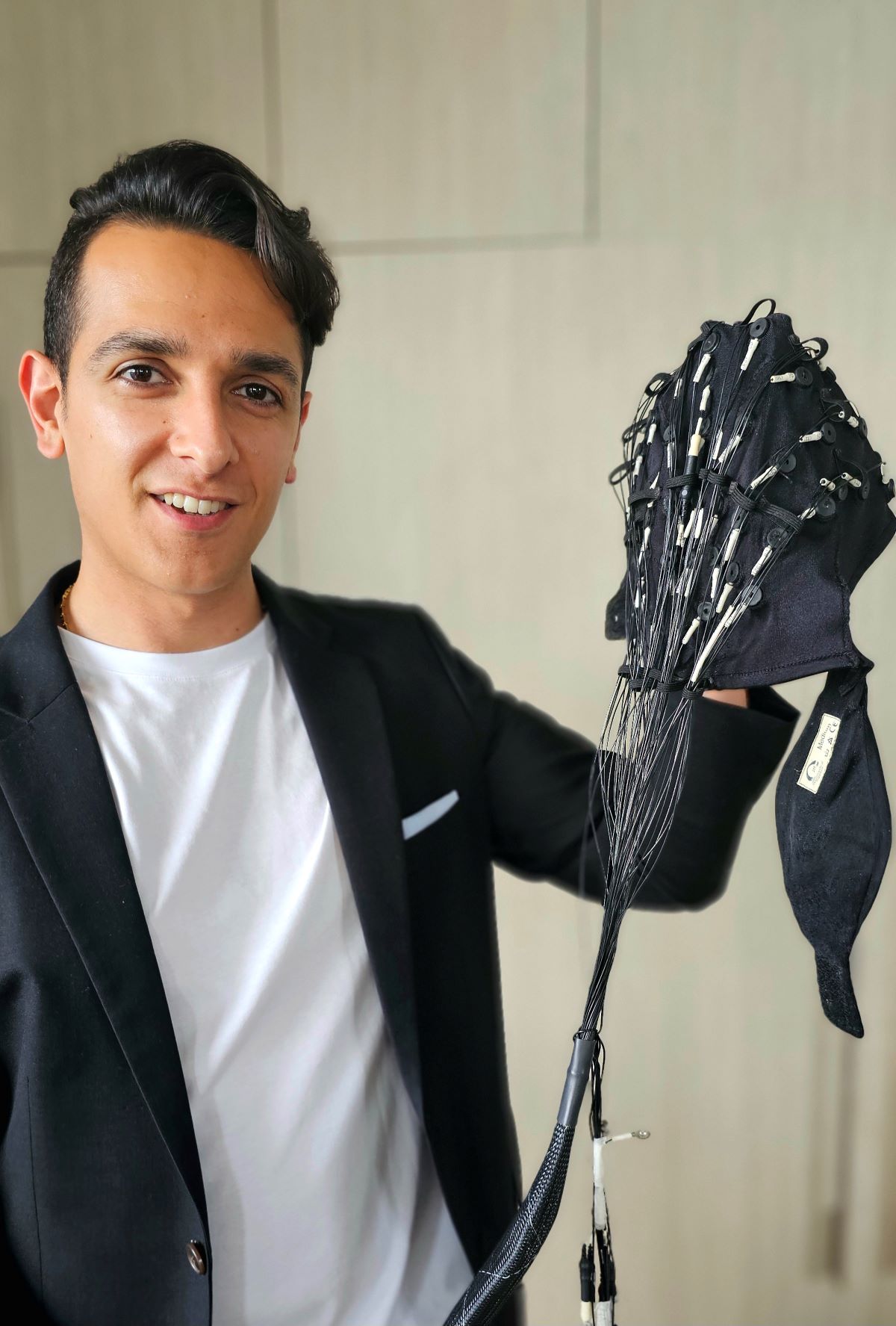 Dr. Ardalan Eslami, founder of NeuraLearn